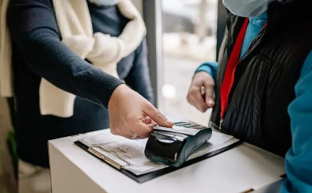 用户需警惕：盛迪嘉POS机自2025年3月7日起收取99元服务费