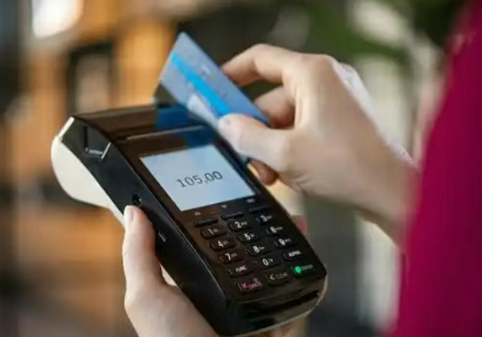 全线回归：POS机秒到重启实体经营迎资金活水